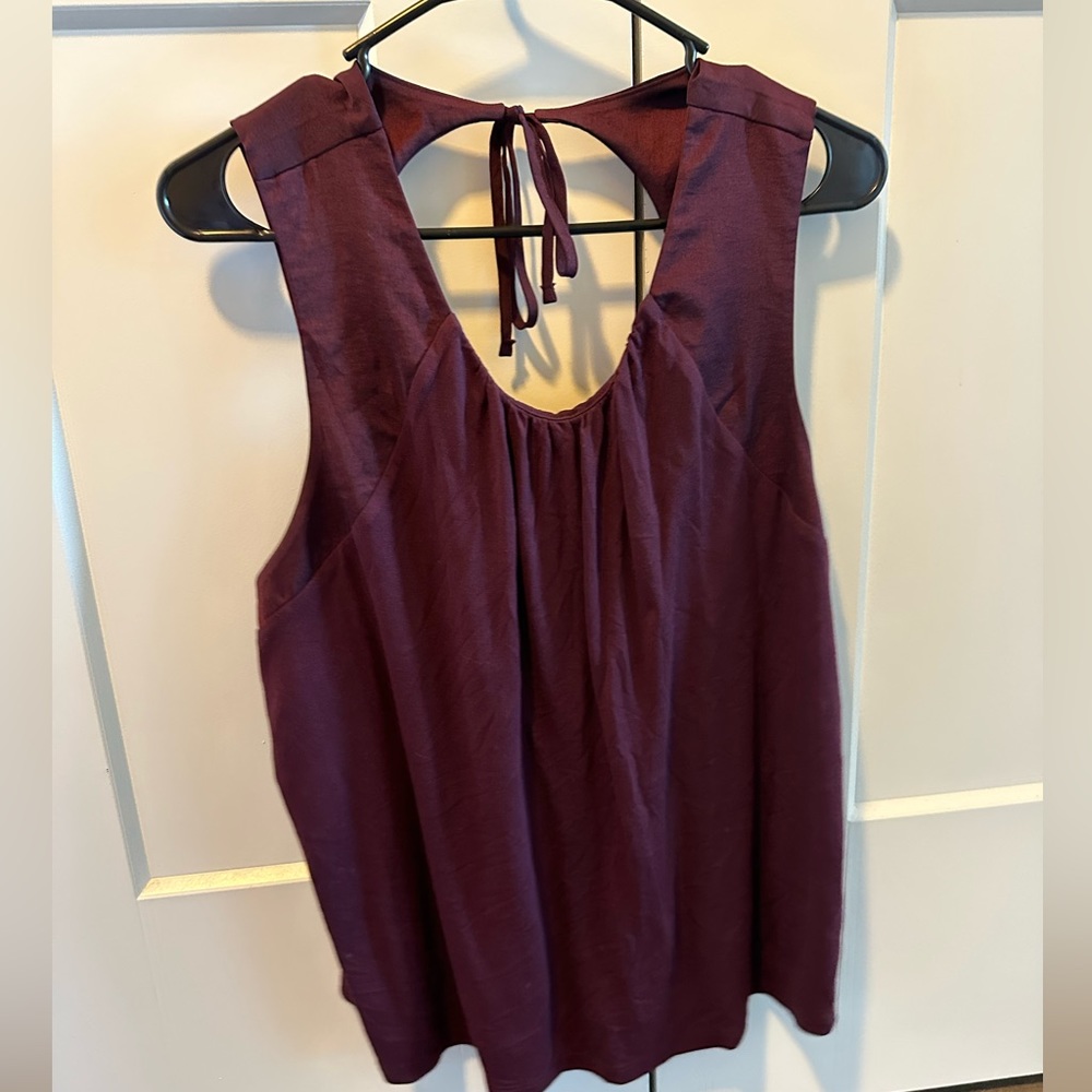 banana republic maroon burgundy sleeveless blouse tie back large